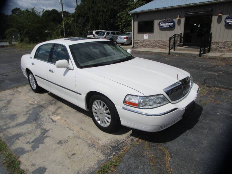 lincoln town car 2005 1LNHM82W35Y658407 image lincoln town car 2005 1LNHM82W35Y658407 image
